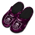 burnley-clog-canyon-layers-burgundy-best-selling.webp