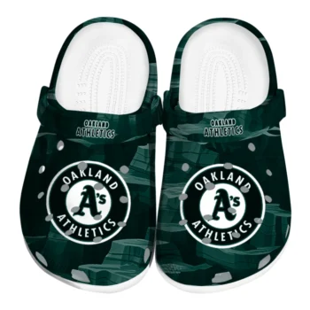 Oakland Athletics Clogs - Canyon Layers Green