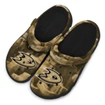 anaheim-ducks-clog-canyon-layers-gold-best-selling.webp